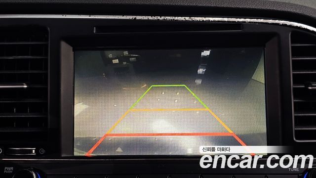 Hyundai AVANTE 2018 — photo 26