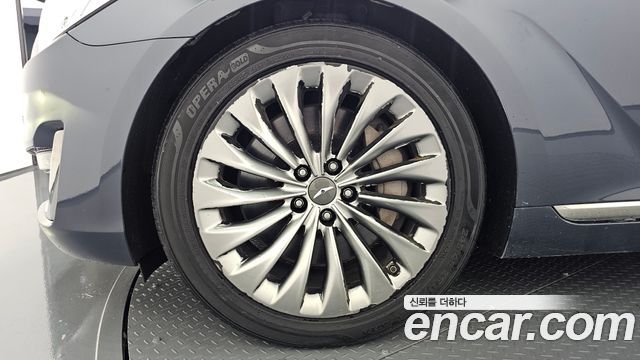 Genesis EQ900 2016 — photo 5