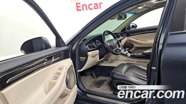 Genesis EQ900 2016 — photo 13