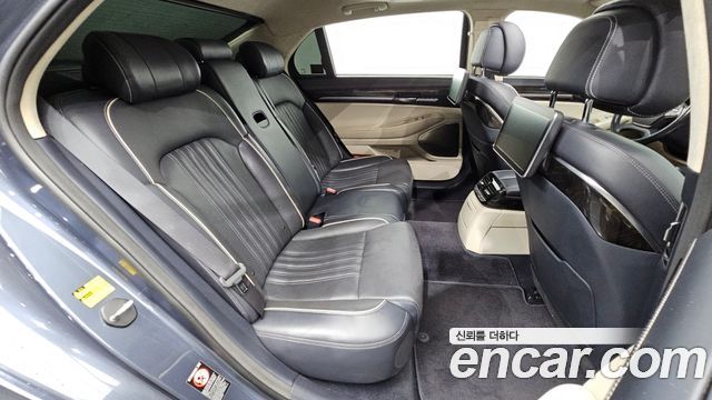 Genesis EQ900 2016 — photo 18