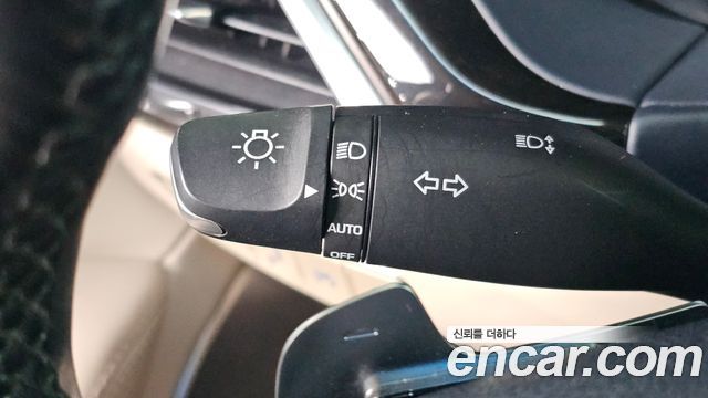 Genesis EQ900 2016 — photo 26