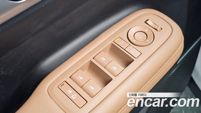 Hyundai Santafe 2025 — photo 20