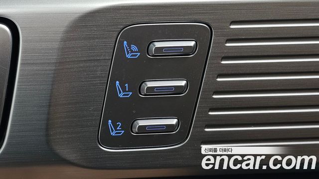 Hyundai Santafe 2025 — photo 21