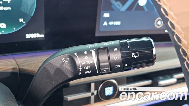 Hyundai Santafe 2025 — photo 25