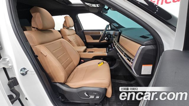 Hyundai Santafe 2025 — photo 16