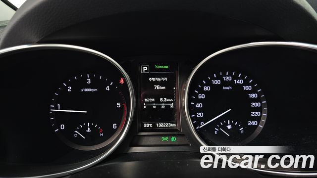 Hyundai Santafe 2016 — photo 11