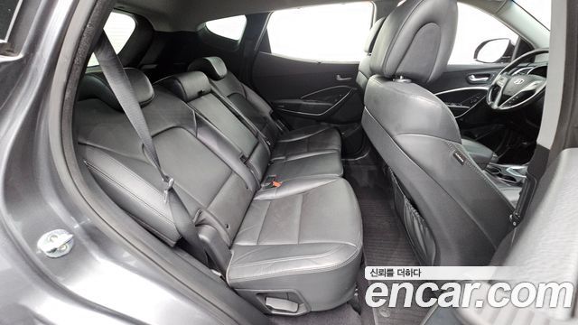 Hyundai Santafe 2016 — photo 18