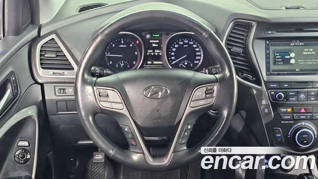 Hyundai Santafe 2016 — photo 22