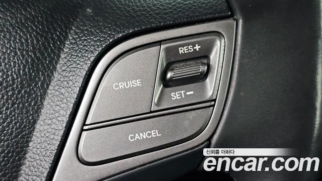 Hyundai Santafe 2016 — photo 24