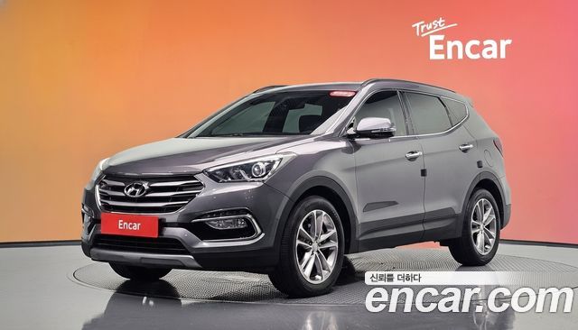 Hyundai Santafe 2016 — photo 1