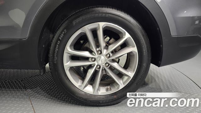 Hyundai Santafe 2016 — photo 7