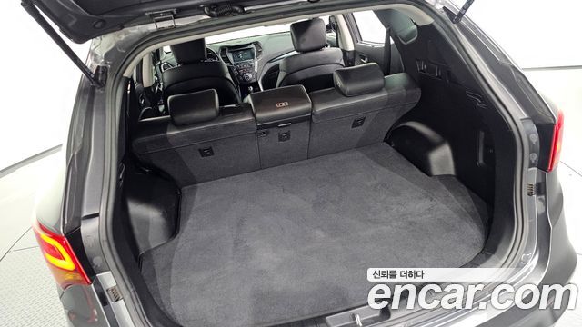Hyundai Santafe 2016 — photo 31