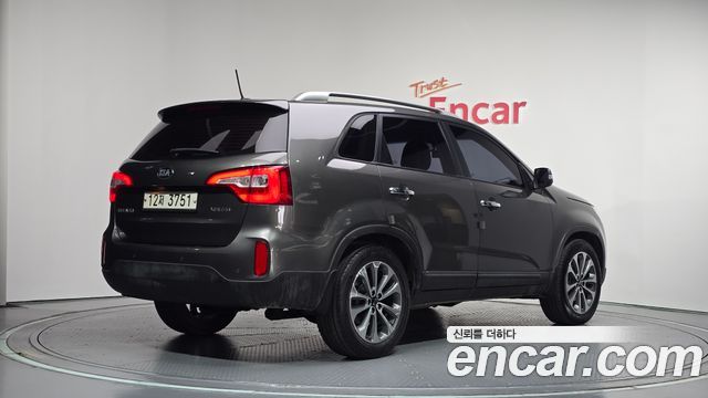 Kia Sorento 2013 — photo 2