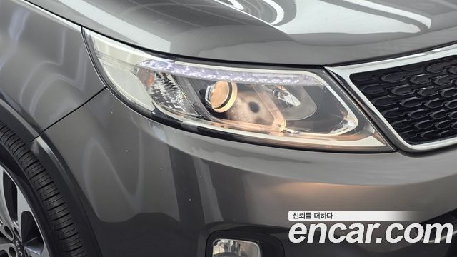 Kia Sorento 2013 — photo 8