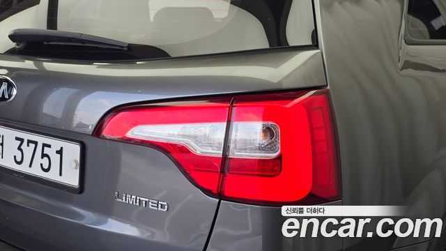 Kia Sorento 2013 — photo 9