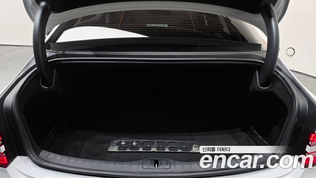Genesis G80 2021 — photo 24