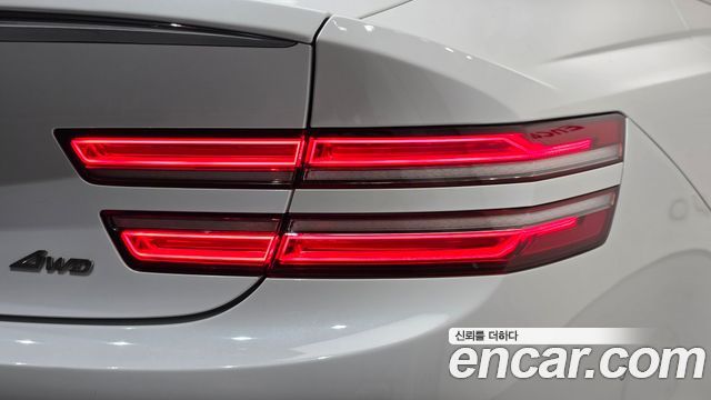 Genesis G80 2021 — photo 9