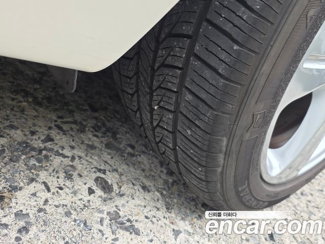 Mercedes-Benz E-Class 2017 — photo 20