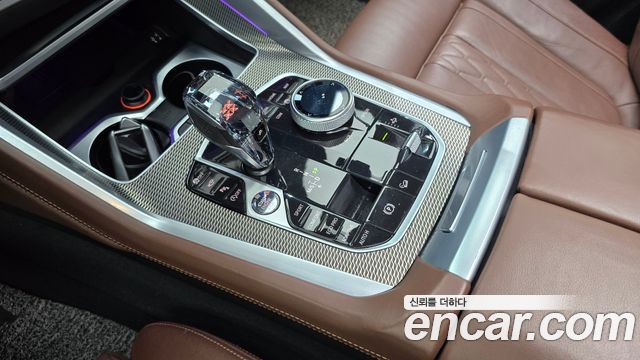 BMW X6 2022 — photo 12