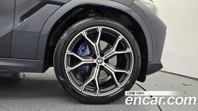 BMW X6 2022 — photo 7