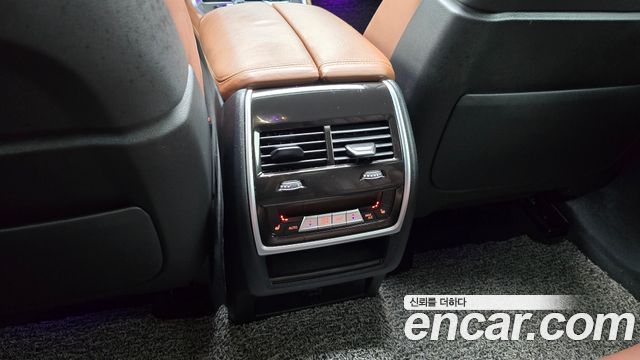 BMW X6 2022 — photo 29