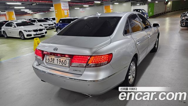 Hyundai Grandeur 2009 — photo 3