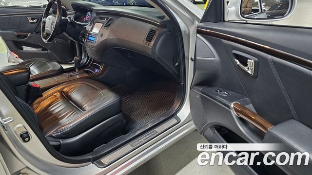 Hyundai Grandeur 2009 — photo 12