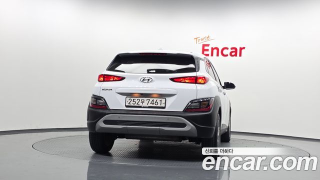 Hyundai Kona 2023 — photo 4