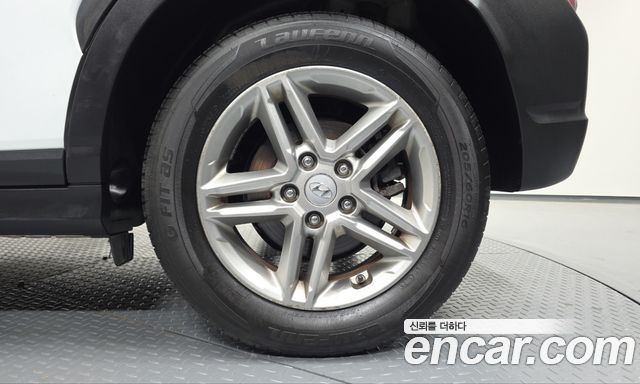 Hyundai Kona 2023 — photo 7
