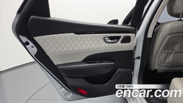Renault Korea SM6 2017 — photo 15
