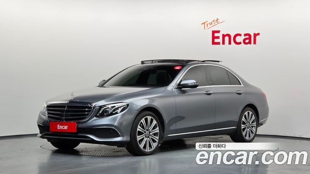 Mercedes-Benz E-Class 2020 — photo 1