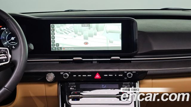Kia Canival 2023 — photo 15