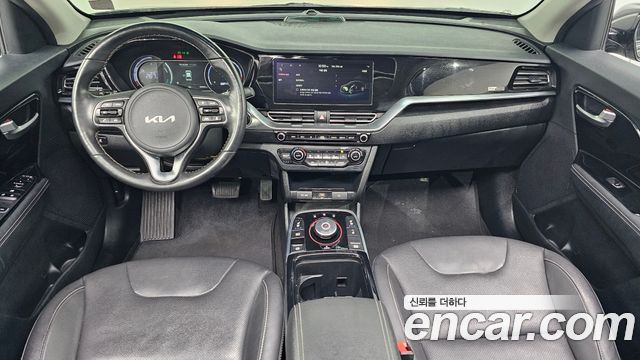 Kia Niro 2022 — photo 10