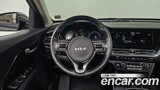 Kia Niro 2022 — photo 18