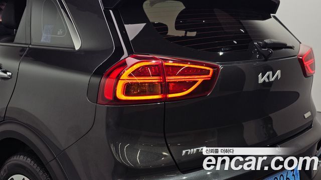 Kia Niro 2022 — photo 9