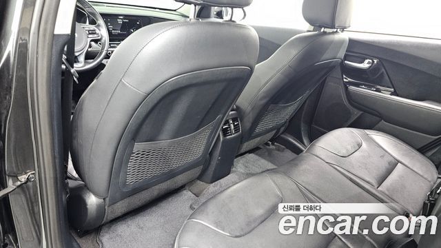 Kia Niro 2022 — photo 29