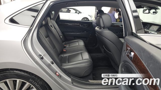 Hyundai Equus 2013 — photo 18