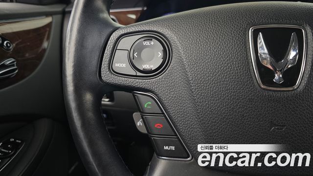 Hyundai Equus 2013 — photo 28