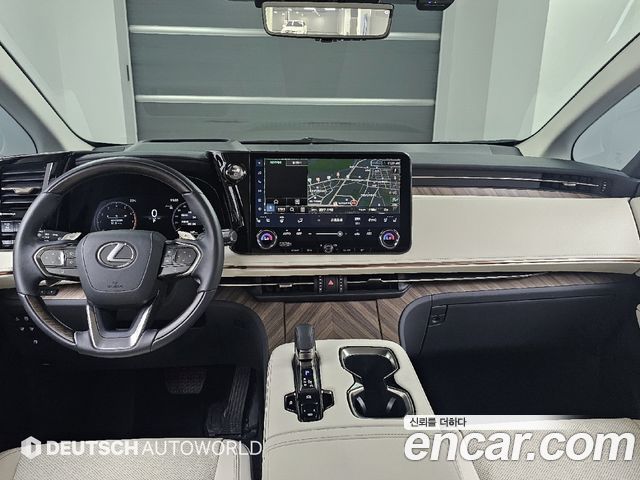 Lexus LM 2025 — photo 7