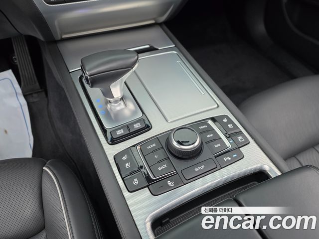 Genesis G80 2019 — photo 17