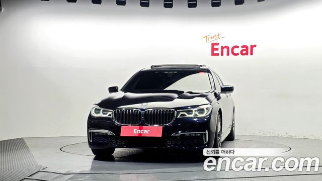BMW 7-Series 2018 — photo 3