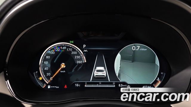 Genesis GV70 2024 — photo 11