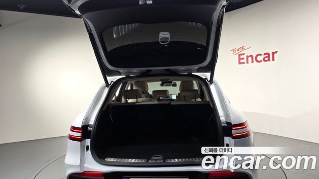 Genesis GV70 2024 — photo 25