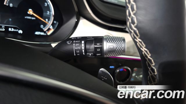 Genesis GV70 2024 — photo 27