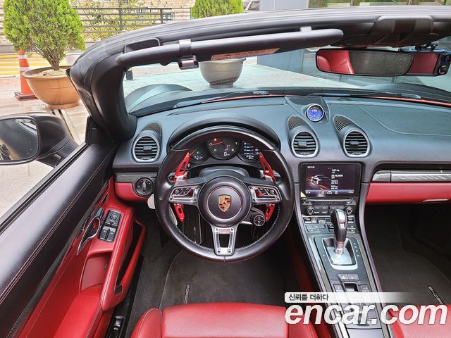 Porsche 718 2018 — photo 6