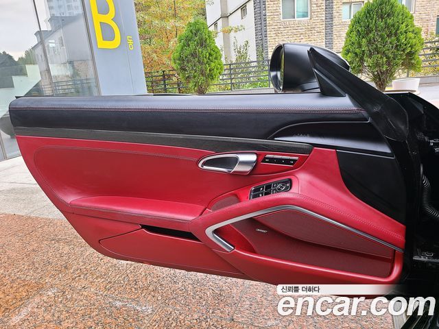 Porsche 718 2018 — photo 16
