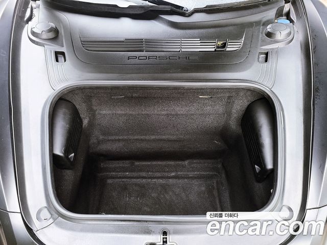 Porsche 718 2018 — photo 19