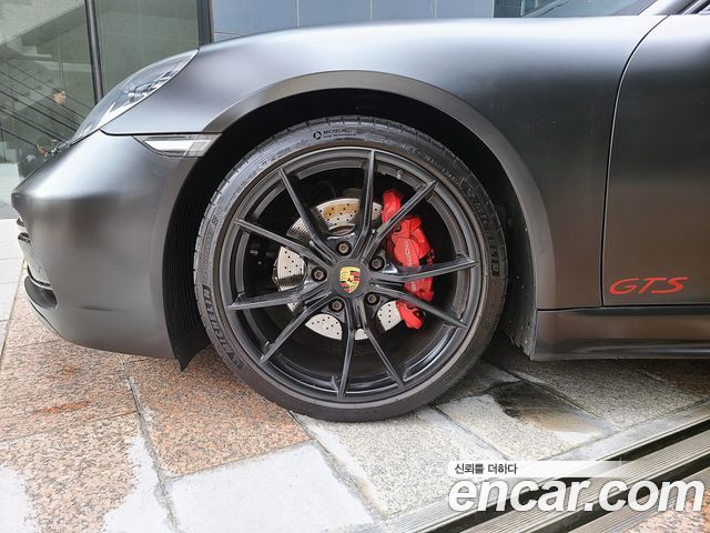 Porsche 718 2018 — photo 20
