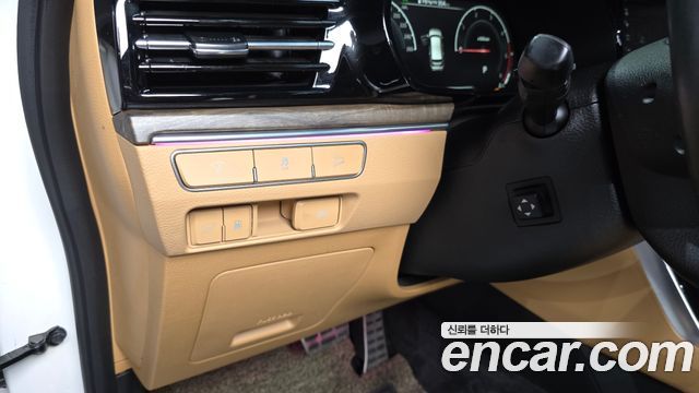 Kia Mohave 2021 — photo 28