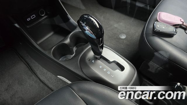 Chevrolet Korea Spark 2022 — photo 12